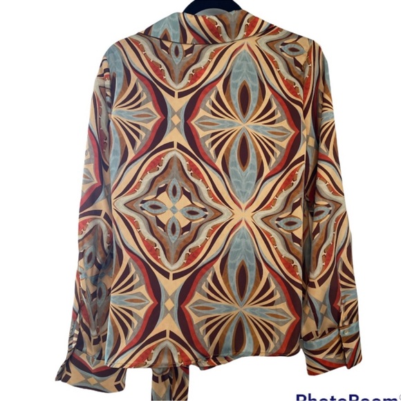 Zara coord set, printed wrap shirt and wide leg pants sz M, pajama style - Picture 6 of 11